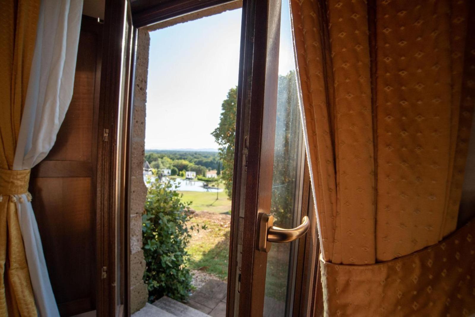 Agriturismo Cerrosughero Canino エクステリア 写真